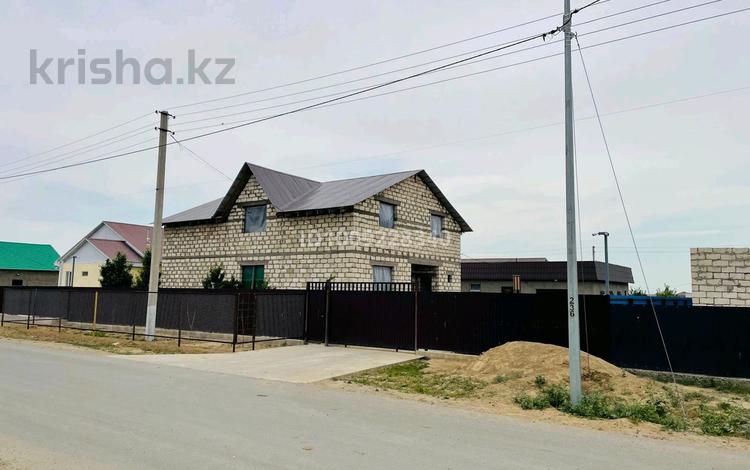 Отдельный дом · 4 комнаты · 200 м² · 8 сот., 39 — 40 за 26 млн ₸ в Еркинкале — фото 2