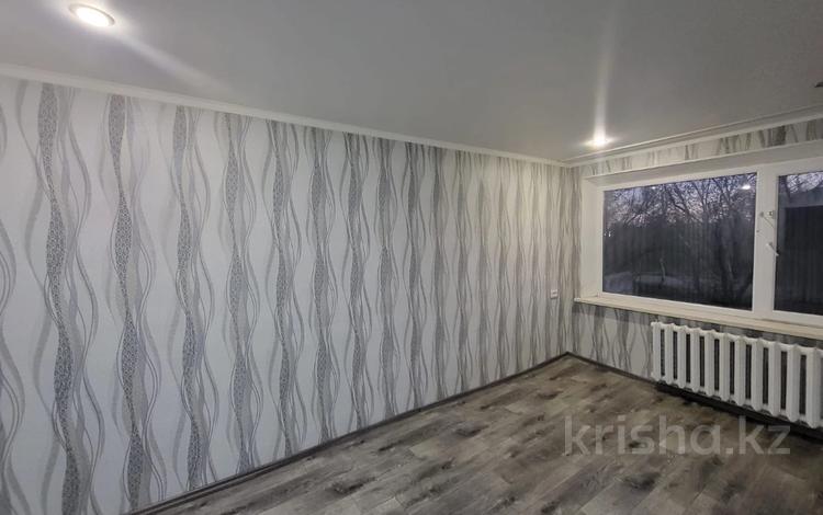 3-бөлмелі пәтер · 58 м² · 2/5 қабат, Маншук Маметова 69, бағасы: 17 млн ₸ в Экибастузе — фото 3