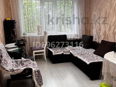 Пәтерлер в Карагандинской обл.: 2-бөлмелі пәтер · 47 м² · 1/5 қабат, Металлургов 24/4, бағасы: 8.7 млн 〒 2-бөлмелі пәтер · 47 м² · 1/5 қабат, Металлургов 24/4, бағасы: 8.7 млн 〒 в Темиртау