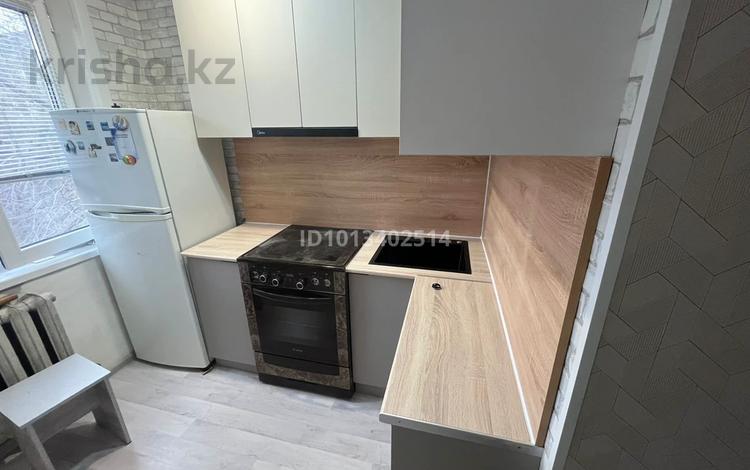 1-комнатная квартира · 30 м² · 3/5 этаж, Металлургов — ТЦ Алем за 10 млн ₸ в Темиртау — фото 7
