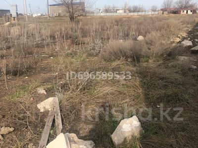 Участок · 6 соток, Гагарина 47 — Сзади кафе Транзит за 6 млн 〒 в Подстепном