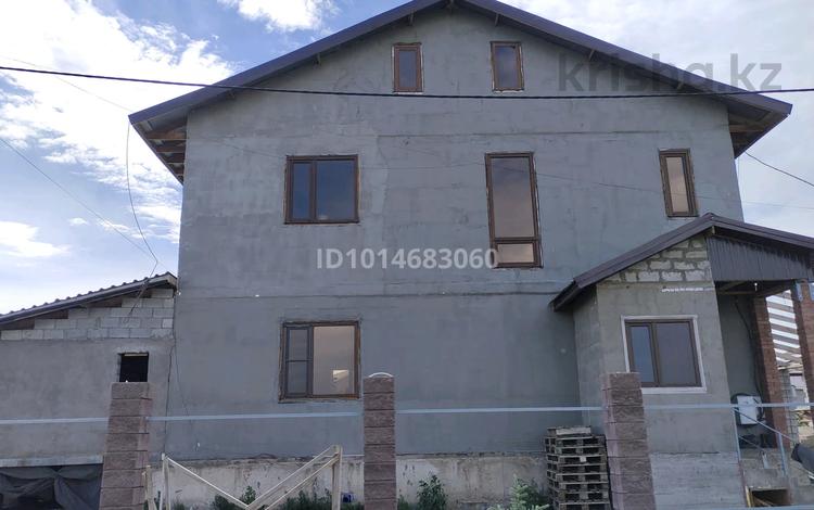 Жеке үй · 5 бөлме · 180 м² · 10 жүзд., 4 микрорайон, бағасы: 55 млн ₸ в Акмоле — фото 2