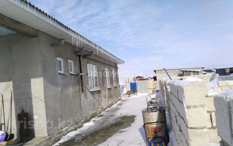 Отдельный дом · 5 комнат · 200 м² · 10 сот., Республика 972 — 7 школа за 32 млн ₸ в Хромтау — фото 2