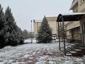 Свободное назначение, офисы, магазины и бутики, общепит, салоны красоты, бани, гостиницы и зоны отдыха, медцентры и аптеки, образование, развлечения · 600 м² за 350 млн ₸ в Ушарале — фото 18