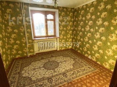 2-комнатная квартира · 50 м² · 2/5 этаж, Ларина 2/1 за 100 000 〒 в Уральске