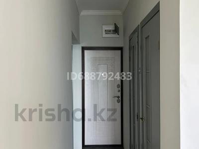 Продажа квартир в Мангистауской обл.: 2-комнатная квартира · 62 м² · 2/5 этаж, 15-й мкр 52 за 18.5 млн 〒 2-комнатная квартира · 62 м² · 2/5 этаж, 15-й мкр 52 за 18.5 млн 〒 в Актау
