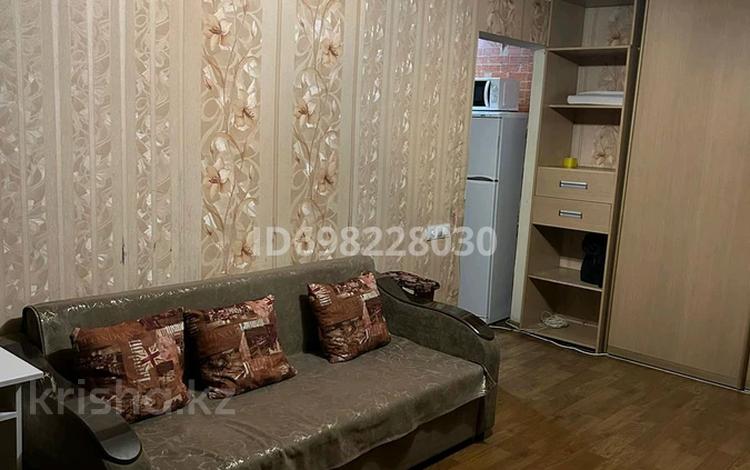 2-бөлмелі пәтер · 42 м² · 5/5 қабат, Абая 25, бағасы: 150 000 ₸ в  — фото 2
