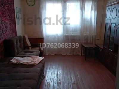 2-комнатная квартира · 48 м² · 4/5 этаж, 3 микрорайон 5 — Школа Шокана Валиханова за ~ 2.4 млн 〒 в Каратау