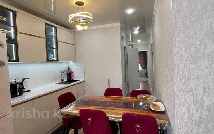 5-комнатная квартира · 108 м² · 2/5 этаж, 28-й мкр 25 за 39.5 млн ₸ в Актау — фото 2