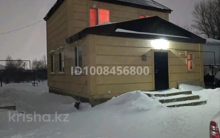 Жеке үй · 3 бөлме · 99.3 м² · 1000 жүзд., Актюбренген 16 участок 113 — Сзади юрты., бағасы: 20 млн ₸ в Актобе, жилой массив Заречный-1 — фото 2