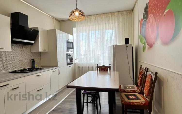 3-бөлмелі пәтер · 86 м² · 5/9 қабат, 11 ш/а., Шайкенова 13, бағасы: 34 млн ₸ в Актобе, мкр 11 — фото 2