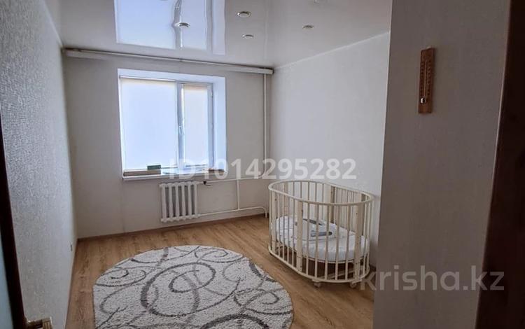 2-комнатная квартира · 57 м² · 3/5 этаж, мкр Астана 3 за 195 000 ₸ в Уральске — фото 2