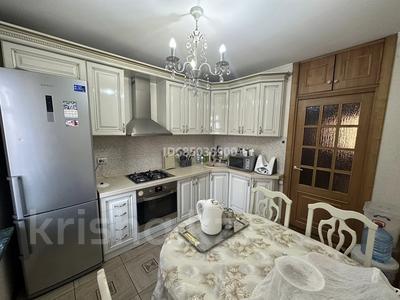 3-бөлмелі пәтер, 68.9 м², 9/9 қабат ай сайын, Шакарима 54, бағасы: 220 000 〒 в Семее