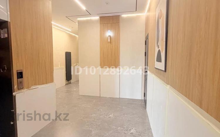 4-бөлмелі пәтер · 130 м² · 12/18 қабат, Байкен Ашимова 7/1, бағасы: 59.9 млн ₸ в Караганде, Казыбек би р-н — фото 5
