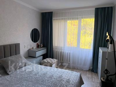 4-комнатная квартира · 87 м² · 2/5 этаж, Энтузиастов 17/2 за 35 млн ₸ в Усть-Каменогорске