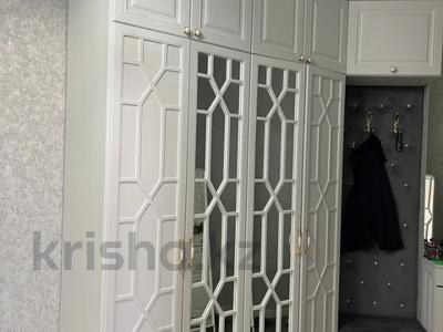 4-бөлмелі пәтер · 141.5 м² · 7/11 қабат, 19-й мкр 35, бағасы: 42 млн ₸ в Актау