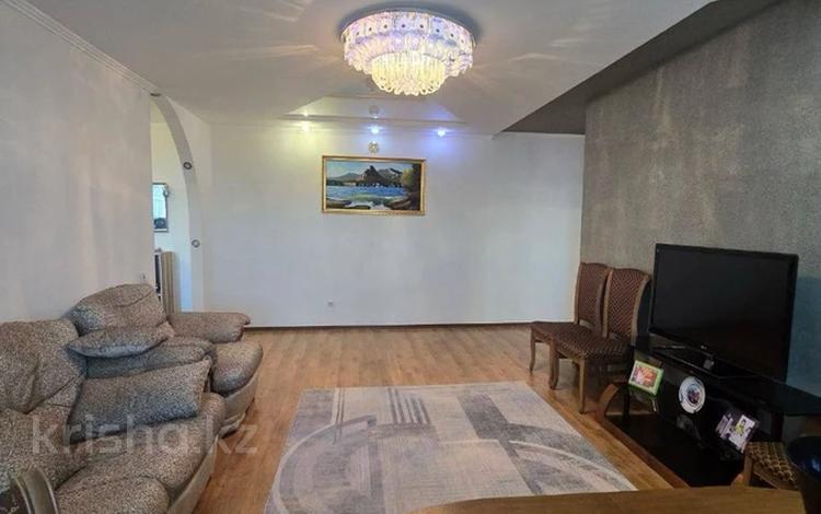 3-бөлмелі пәтер · 93.6 м² · 5/6 қабат, Назарбаева 9, бағасы: 36 млн ₸ в Кокшетау — фото 2