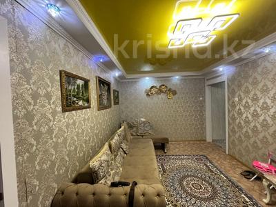3-бөлмелі пәтер · 57 м² · 2/5 қабат, Майкудук, 12й микрорайон, бағасы: 13 млн ₸ в Караганде, Алихана Бокейханова р-н