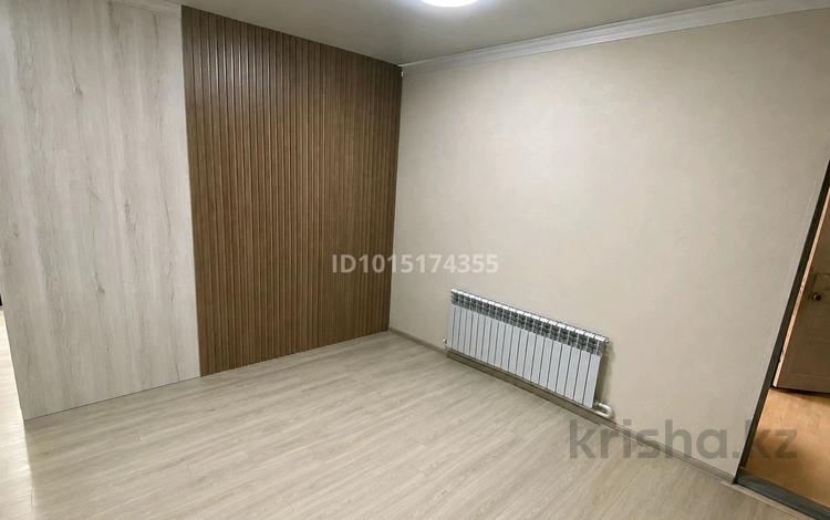 2-бөлмелі пәтер · 50 м² · 1 қабат, Абая 27 — Тукая, бағасы: 150 000 ₸ в Семее, Красный Кордон — фото 2