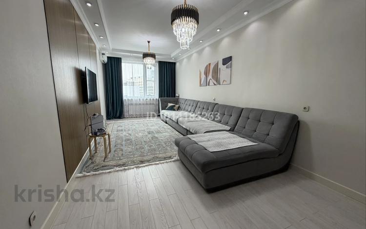3-комнатная квартира · 100 м² · 9/10 этаж, Абикен Бектуров 3 — Абикен Бектуров за 75 млн ₸ в Астане, Есильский р-н — фото 2