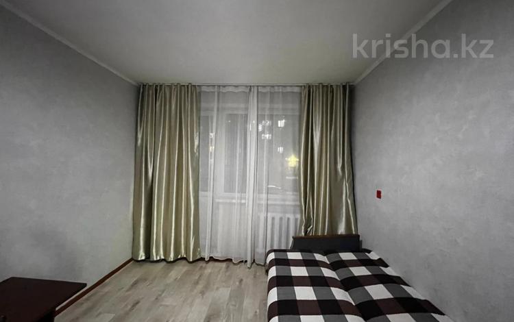 1-комнатная квартира · 30 м² · 2/5 этаж, 20 квартал за 13.5 млн 〒 в Семее — фото 2