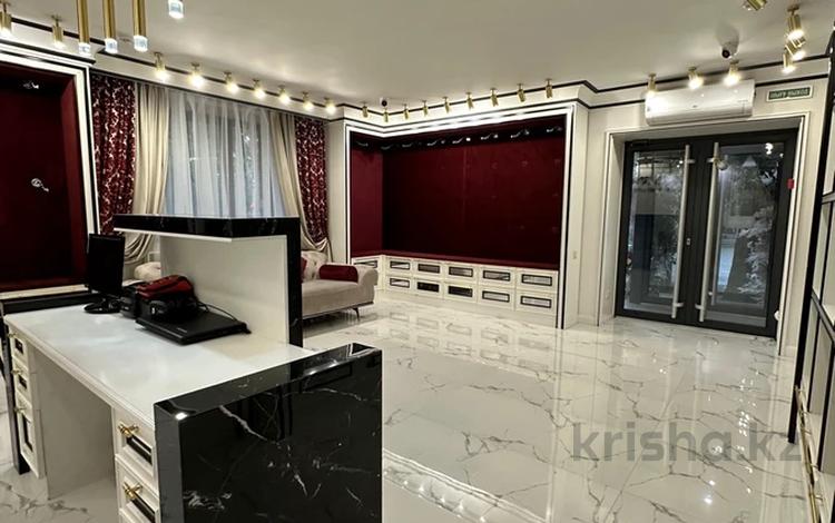Свободное назначение, офисы, магазины и бутики, конференц-залы · 50 м² за 850 000 ₸ в Алматы, Алмалинский р-н — фото 2