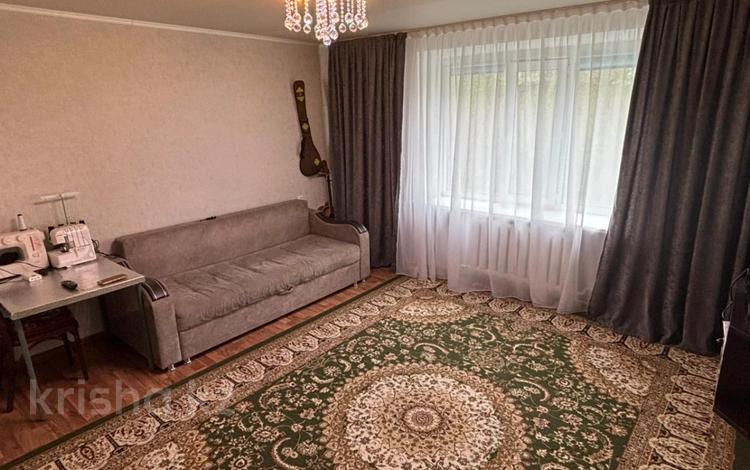 3-комнатная квартира · 54.7 м² · 3/9 этаж, 6 микрорайон за 9.5 млн ₸ в Темиртау — фото 2