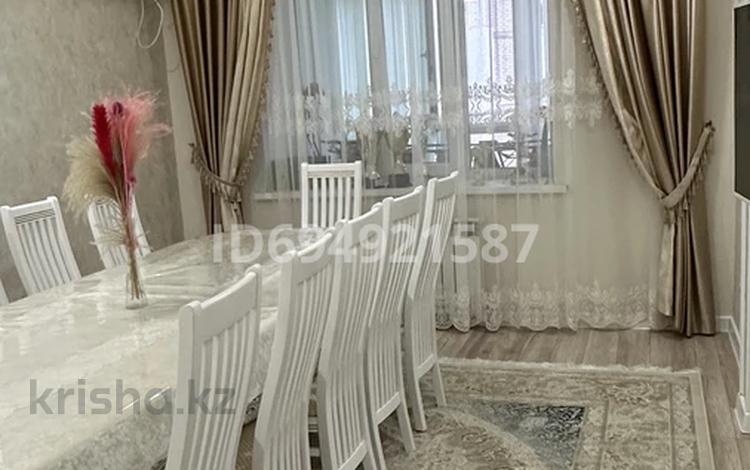 3-бөлмелі пәтер · 100 м² · 4/5 қабат, мкр Жана Орда 3/3, бағасы: 43 млн ₸ в Уральске — фото 2