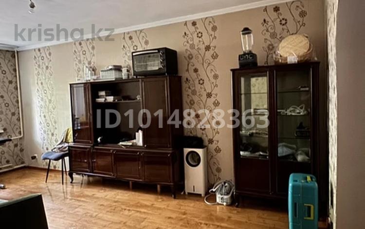 2-бөлмелі пәтер · 42.5 м² · 1/4 қабат, Т. Жарокова 186 — Бухар-Жырау, бағасы: 30.5 млн ₸ в Алматы, Бостандыкский р-н — фото 2