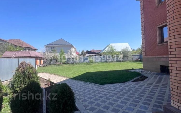 Дом · 6 комнат · 322 м², мкр Калкаман-3, Ул.Ашимова 281 — Ул.Шаляпина за 145 000 ₸ в Алматы, Наурызбайский р-н — фото 2