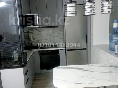 1-комнатная квартира · 30 м² · 1/3 этаж, Сатпаева 66 за 10 млн 〒 в Жезказгане