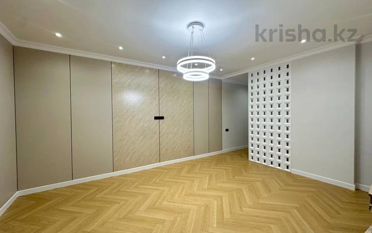 3-комнатная квартира · 105 м² · 7/8 этаж, Керей и Жанибек хандар за 72 млн 〒 в Астане — фото 2