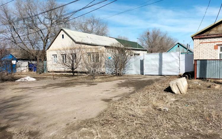 Жеке үй · 4 бөлме · 140 м² · 12 жүзд., Карасай батыра 148, бағасы: 35 млн ₸ в Актобе, мкр. Курмыш — фото 2