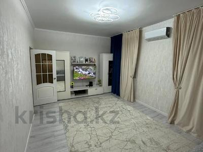 2-бөлмелі пәтер · 72.7 м² · 4/4 қабат, газиза Жубанова, бағасы: 24 млн ₸ в Актобе