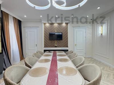 Продажа квартир в Мангистауской обл.: 3-комнатная квартира · 130 м² · 6/7 этаж, 16-й мкр , Мкр. 16 94 за 58 млн 〒 3-комнатная квартира · 130 м² · 6/7 этаж, 16-й мкр , Мкр. 16 94 за 58 млн 〒 в Актау
