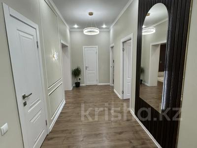 3-комнатная квартира · 100 м² · 4/9 этаж, мкр. Алтын орда 5Е за 42 млн ₸ в Актобе, мкр Авиатор