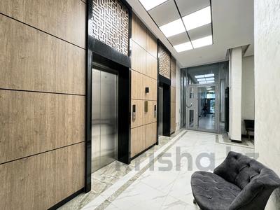 2-комнатная квартира · 70 м² · 3/12 этаж, Мухамедханова 4, 4а, 4Б, 4/1, 4/2, 4/3 за 57 млн ₸ в Астане, Нура р-н