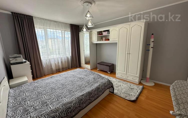 3-комнатная квартира · 105 м² · 7/9 этаж, мкр Аксай-1А за 53.5 млн ₸ в Алматы, Ауэзовский р-н — фото 11