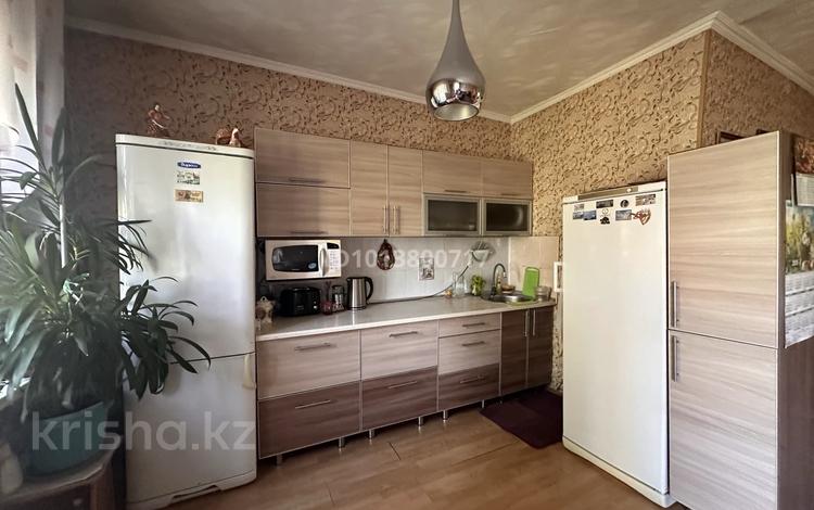 Часть дома · 4 комнаты · 99.4 м² · 5.6 сот., Таллинская — Щедрина за 23 млн ₸ в Павлодаре — фото 2