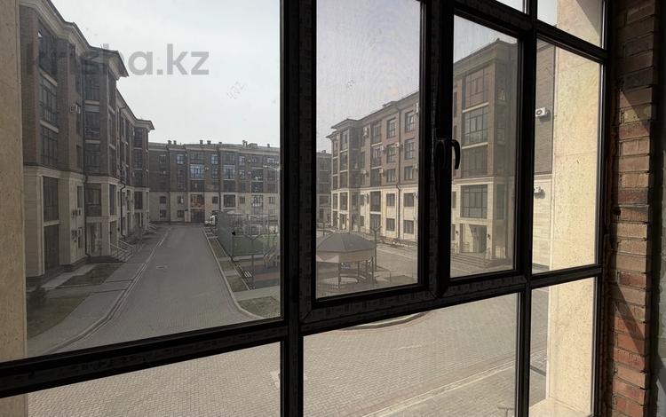 4-бөлмелі пәтер · 147 м² · 2/5 қабат, мкр Михайловка , Жанибекова 53, бағасы: 69 млн ₸ в Караганде, Казыбек би р-н — фото 8