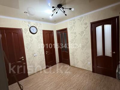 3-бөлмелі пәтер · 60 м² · 5/5 қабат, Кердери 122 — возле Нур Банка, бағасы: 25 млн ₸ в Уральске, мкр Школьник