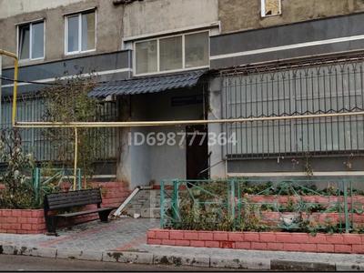 Аренда квартир в Шымкенте: 5-комнатная квартира · 110 м² · 5/5 этаж, 8-й микрорайон, 8-й микрорайон 60 за 300 000 〒 5-комнатная квартира · 110 м² · 5/5 этаж, 8-й микрорайон, 8-й микрорайон 60 за 300 000 〒 в Шымкенте, Туран р-н