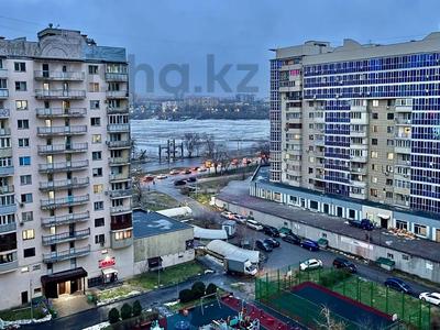 3-комнатная квартира, 120 м², 10/13 этаж, Толе би 273а за 42.5 млн 〒 в Алматы, Алмалинский р-н