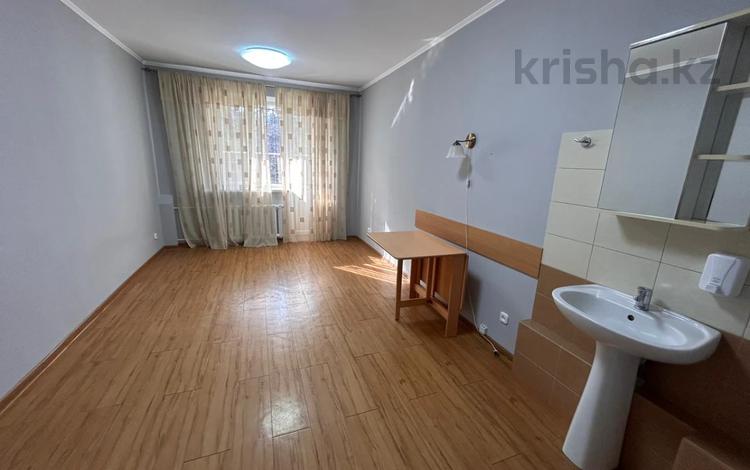 Медцентры и аптеки · 15 м² за 300 000 〒 в Алматы, Бостандыкский р-н — фото 5