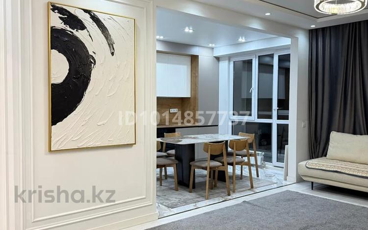 2-комнатная квартира · 75 м² · 1/10 этаж, мкр Шугыла 340/3 - 340/3к17, 340/8 - 340/8 к5 за 300 000 ₸ в Алматы, Наурызбайский р-н — фото 2