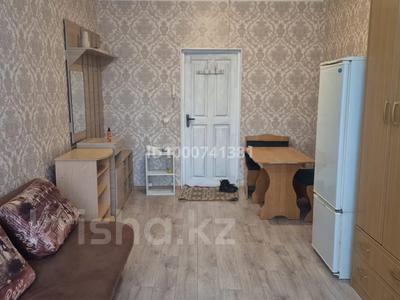 Бөлмелер в Астане: 1 бөлме · 18.3 м², Мусурепова 7 — Аблайхана, бағасы: 6.9 млн 〒 1 бөлме · 18.3 м², Мусурепова 7 — Аблайхана, бағасы: 6.9 млн 〒 в Астане, Алматы р-н