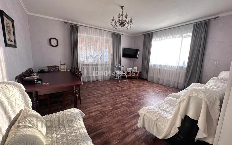 Жеке үй · 4 бөлме · 150 м² · 21 жүзд., Кабанбай батыра 34, бағасы: 35 млн ₸ в Уштобе — фото 18