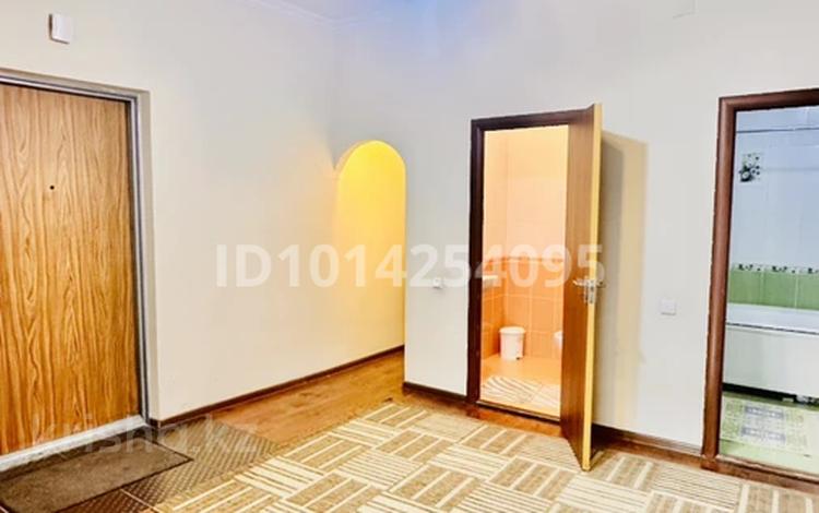2-комнатная квартира · 90.2 м² · 15/18 этаж, Прокофьева 144 — Пересечение улиц Брусиловского и Шакарима за 62 млн ₸ в Алматы, Алмалинский р-н — фото 4