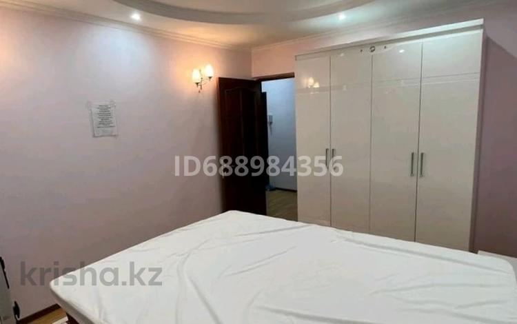 4-бөлмелі пәтер · 79 м², Кунаева, бағасы: 300 000 ₸ в Шымкенте, Аль-Фарабийский р-н — фото 2