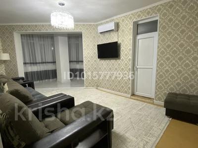 2-бөлмелі пәтер · 70 м² · 2/9 қабат, Нұрсәт ш/а, Мкр Нурсат 2 9, бағасы: 250 000 ₸ в Шымкенте, Каратауский р-н